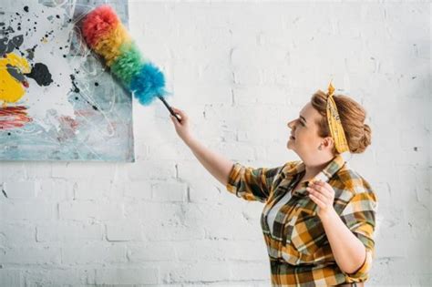 How To Clean An Oil Painting The Best Oil Painting Cleaners