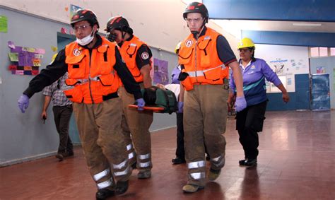 Estudiantes Participaron Del Simulacro De Evacuación En Las Escuelas