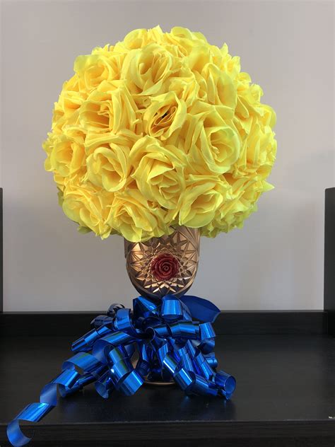 Yellow Rose Centerpiece Rose Centerpieces Yellow Roses Novelty Lamp