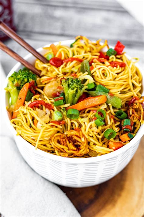 Best Ever Vegetable Chow Mein Recipe