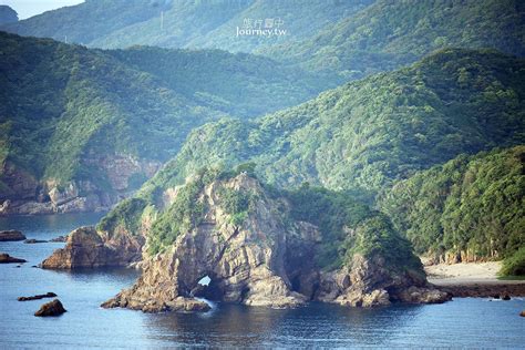 23:45 陳爾冬 53 643 просмотра. 熊本、天草｜妙見浦夕陽・從十三仏公園展望台看見海上大象（日本指定天然記念物） - 許傑,旅行圖中