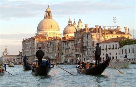 Must Visit Venice The Ultimate Honeymoon Destination