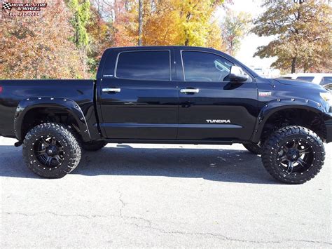 Toyota Tundra Fuel Driller D257 Wheels Black And Machined With Dark Tint