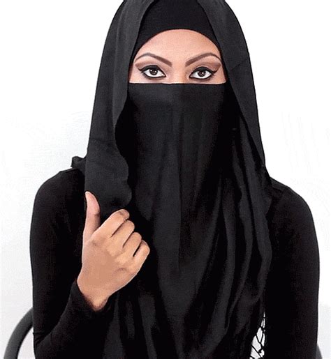 Pin By Alejandro Conde On Face Veil Hijab Hijab Niqab Arab Beauty