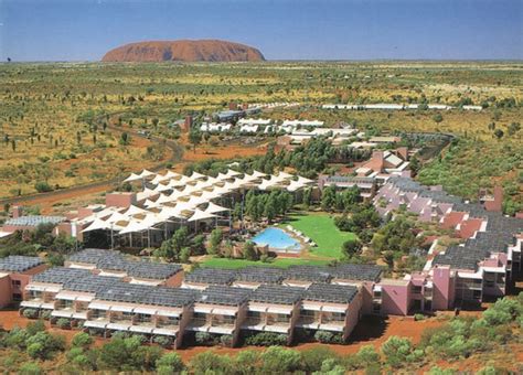 Best Places To Stay Near Uluru Ayers Rock