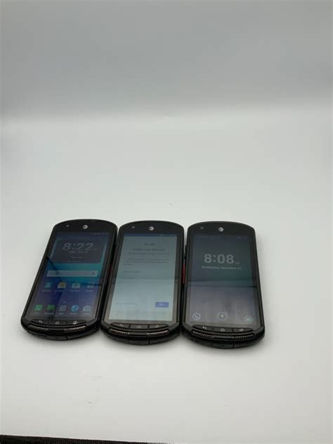 Kyocera Duraforce E6560 16gb Black Atandt Smartphone Lot Of 3 2169