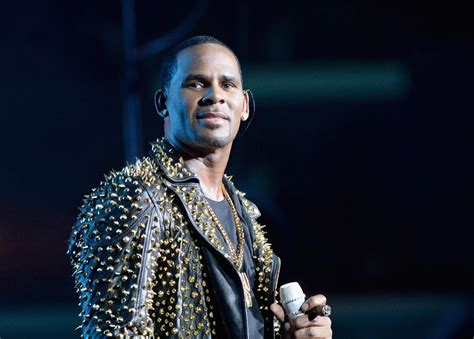 Don T Pretend You Could Ever Separate The Allegations Against R Kelly From The Lyrics In His