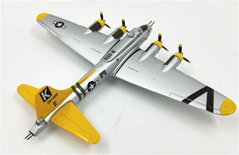 Rare Special Offer 1144 World War Ii America B 17 Bomber Model Alloy