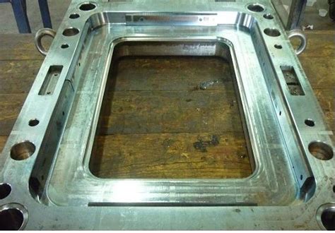 Stripper Plate In Injection Molding
