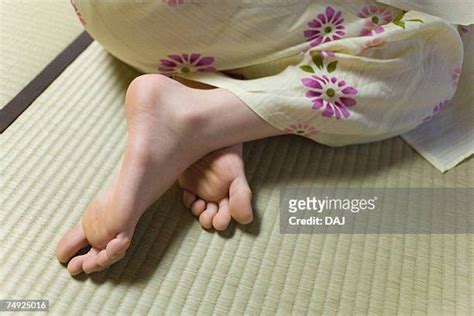 Feet Of Japanese Yukata Woman Bildbanksfoton Och Bilder Getty Images
