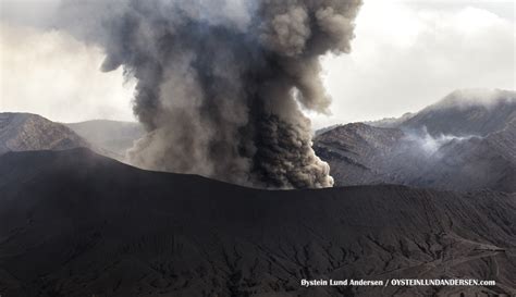 Bromo Volcano Eruption 7 10th February 2016 Øystein Lund Andersen