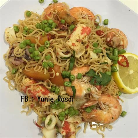Selamat mencuba.#resepiosem #pkp3.0 #masakapatu #covid19. Resepi Kerabu Maggi Ala Thai Yang 'Kaw-kaw', Siap Sepantas ...