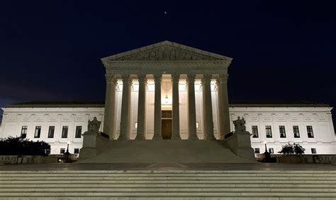 Democrats Want Term Limits On Supreme Court Justices Do You Agree Prepper Polls
