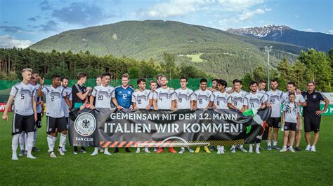 Was es noch zu sehen gibt. EM: U 21 erhält leistungsbezogene Prämien :: DFB - Deutscher Fußball-Bund e.V.