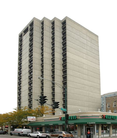 Cbre Hired To Sell Lincoln Park Condo Tower In Chicago