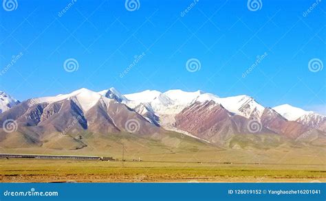 Mountains On The Qinghai Tibet Plateau Stock Photo Image Of Lake