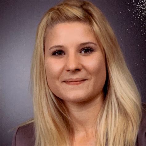 Das bild kann zurzeit nicht angezeigt werden. Carina Jahn - Medizinprodukteberaterin, Wundexpertin nach ICW - URGO GmbH | XING