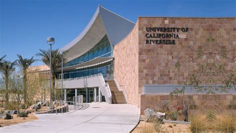 University Of California Riverside Калифорнийский Университет в
