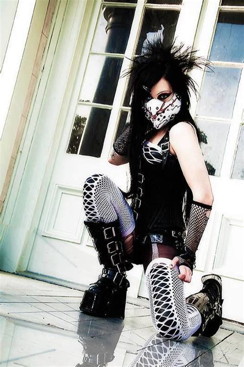 Goth Dont Forget To Like The Pin Goth Model Cybergoth Style Odd Fashion