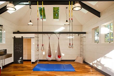 Some of these garage gym ideas took a lot of brain power and trial and error. Titan Lite's Garage Conversion of the Month: Seattle Home Gym