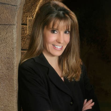 Paula Hultz Real Estate Broker