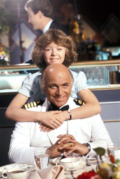 27 Buoyant Behind The Scenes Photos From The Love Boat
