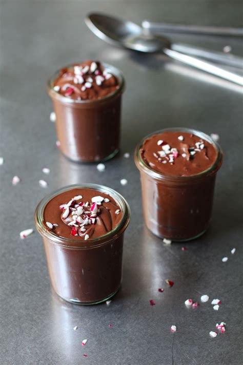 That flavour combo is sensational but then you. 5-Minute Chocolate Peppermint Mousse | Recipe | Shot glass ...