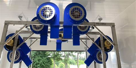 120842290_258370325528795_1263932658654516681_n - Oasis Car Wash