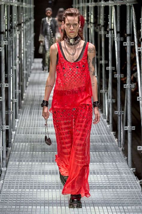 Paco Rabanne Spring 2023 Ready To Wear Collection In 2022 Fashion