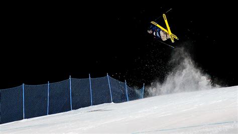 Colby Stevenson Wins Ski Knuckle Huck