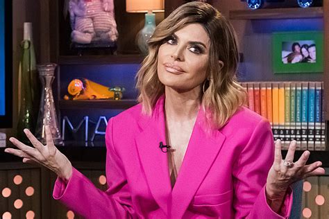 Lisa Rinna Has Update On Her Electrical Pole The Daily Dish