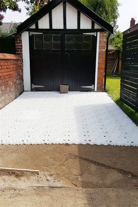 How To Lay A Gravel Driveway Ultimate Diy Guide