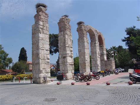 Selçuk Town Near Ephesus In Turkey Nomadic Niko