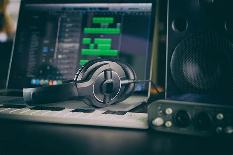 When choosing a music production program, important considerations include institutional quality standards, fieldwork. Icon Collective | Music Production School in Los Angeles and Online