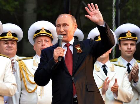 Putin In Crimea As Militants Stand Firm In Ukraine