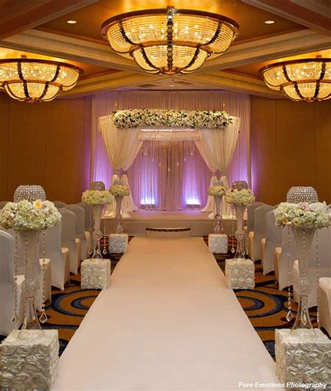 For an indoor wedding, a bold floral canopy is a beautiful way to bring the outdoors in. 23 Stunningly Beautiful Decor Ideas For The Most ...