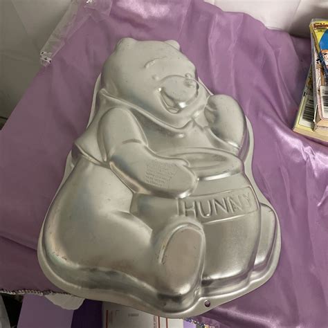 1995 Wilton Winnie The Pooh Cake Pan 2105 3000 Ebay