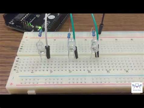 Allumer Trois Led Base D Un Arduino Youtube