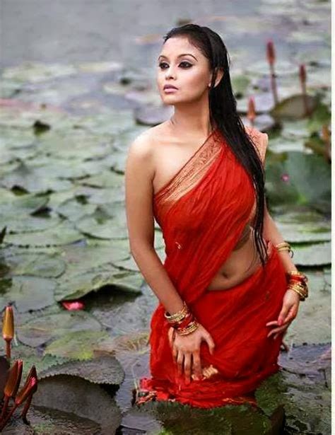 bangladeshi sexy models photo bangladeshi girls looks hot and sexy in saree