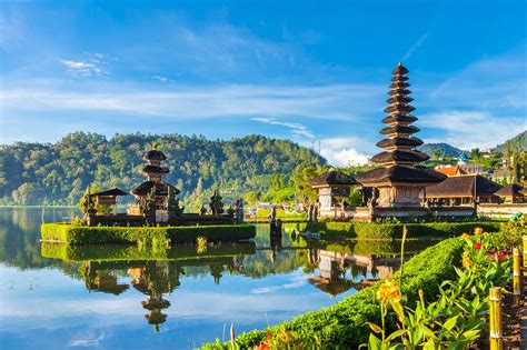 Bali Vs Thailand Better Sea Tourist Destination The Lounge Atrl