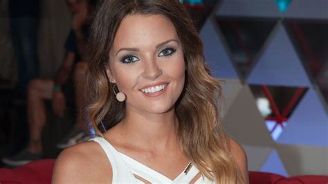 View latest posts and stories by @rebekarpati rebeka karpati in instagram. Kárpáti Rebeka újra szerelmes - sztárfodrász rabolta el a ...