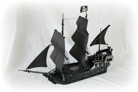 Black Pearl Pirate Ship Wallpaper