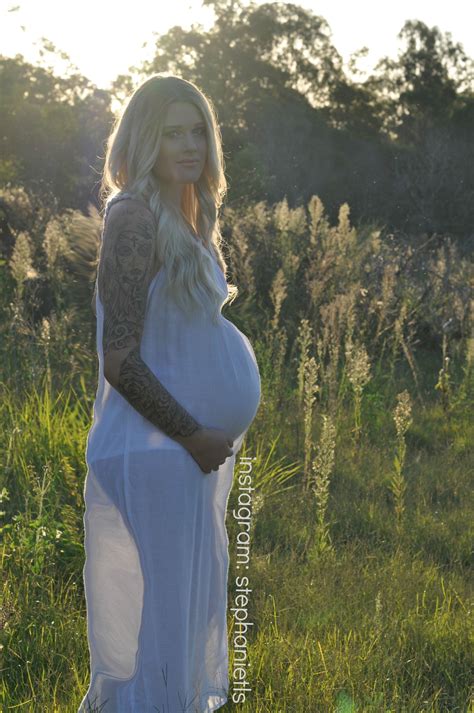 Maternity Photoshoot Ideas Pregnancy Photography Pregnancy Photos Photography Ideas Bump