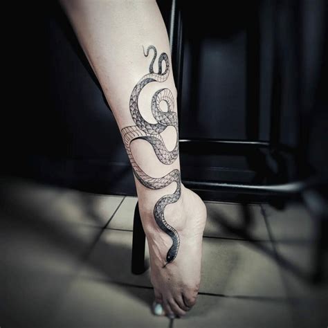 Details More Than Ankle Snake Tattoo Best In Cdgdbentre