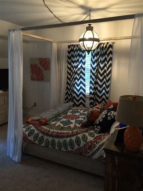 Whether you can't afford a new bed or just want to give your current bed a bit of a romantic makeover, here's a plethora of diy ideas for a canopy bed. Canopy bed bohemian | Canopy bed, Home decor, Valance curtains