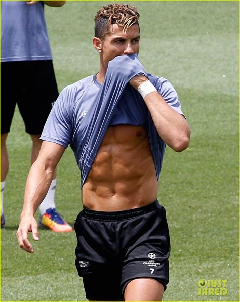 Cristiano Ronaldo Flashes His Abs During Soccer Practice Photo 3907222 Cristiano Ronaldo