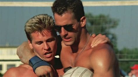 Tom Cruise Sees Top Gun S Volleyball Scene As More Than Just Eye Candy