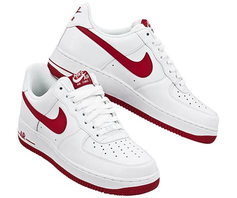 Nike air force 1 low by you. nike air force in rot