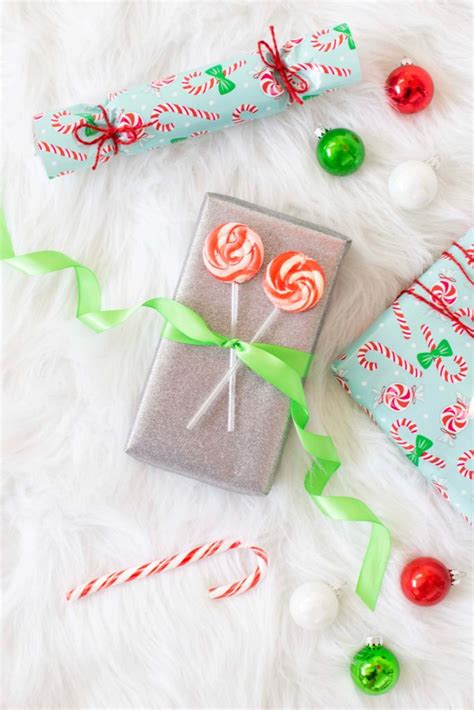 Christmas candy, however, is in a holiday dessert league of its own. Steal These Holiday Gift Wrapping Ideas - DIY candy cane ...