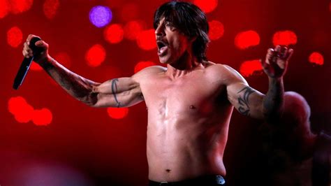 Red Hot Chili Peppers Cancel Gigs After Anthony Kiedis Hospitalised